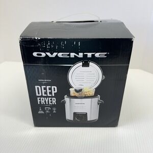 OVENTE Mini .9 Liter Deep Fryer Removable Basket Silver BRAND NEW Compact